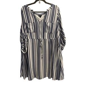 Torrid Size 3 3X Blue and White Tab Sleeve Dress Striped Rayon Casual Flowy